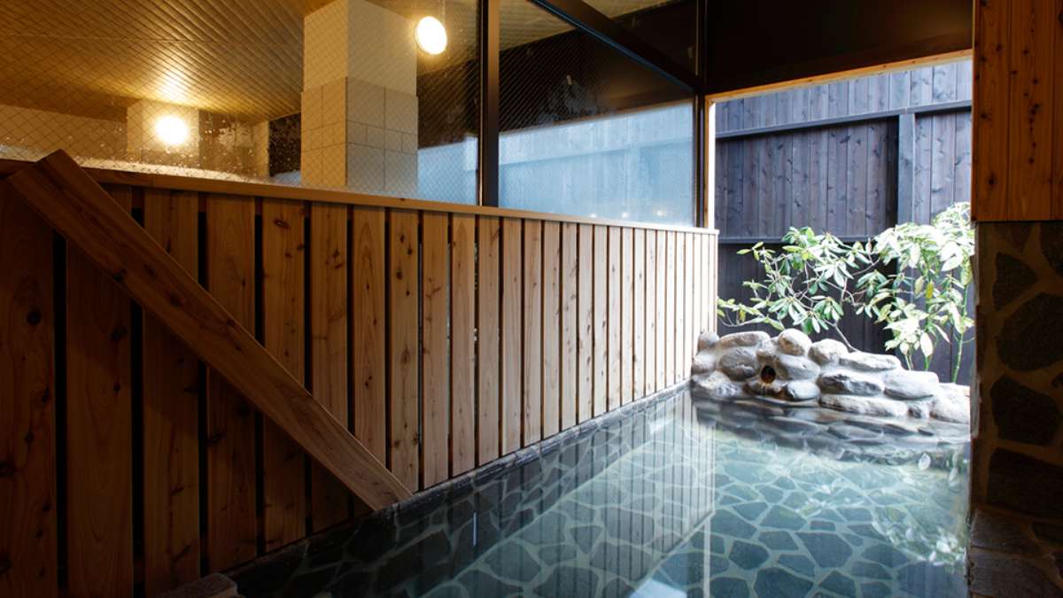 湯の川温泉 笑 函館屋