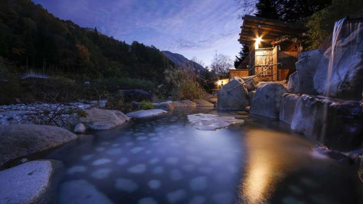 新穂高温泉 槍見の湯 槍見館