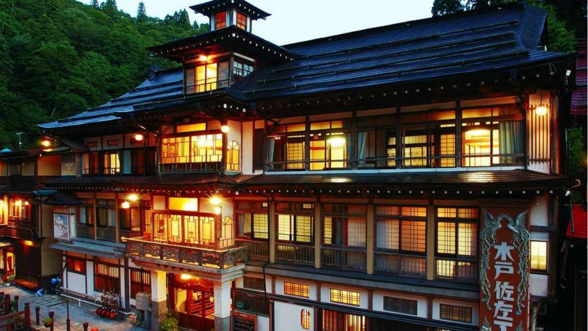 銀山温泉 能登屋旅館
