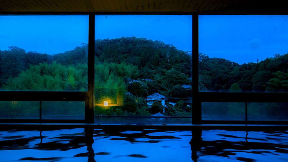 伊豆長岡温泉 小松家八の坊